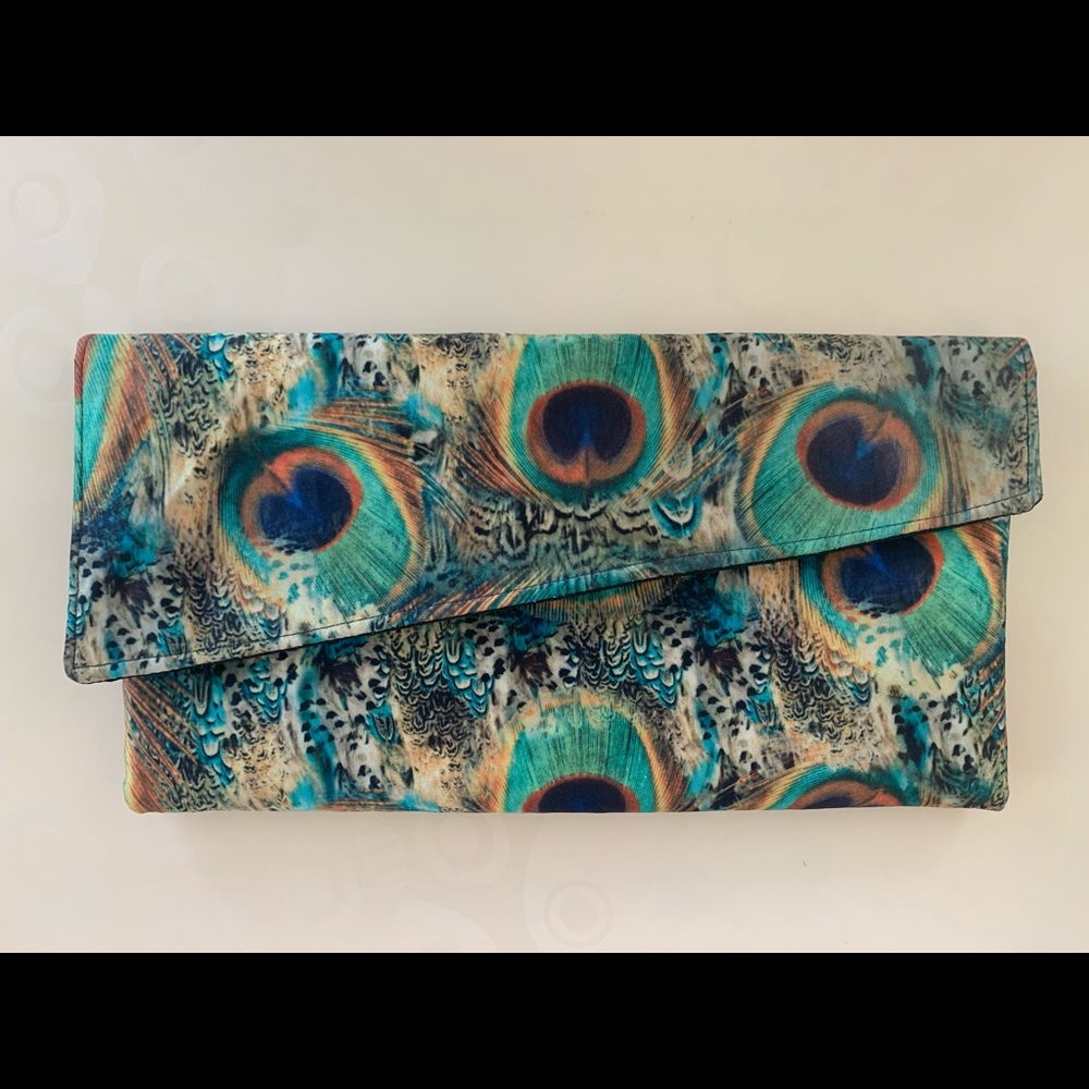 Gorgeous handmade “PEACOCK” clutch